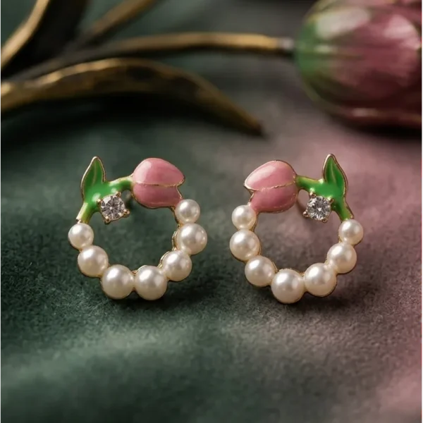 Pink Tulip Pearl Stud