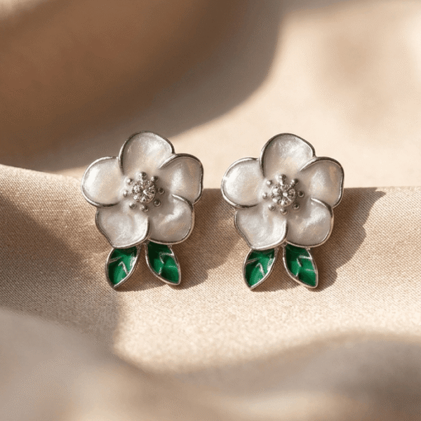 Elegant Flower Stud Earrings